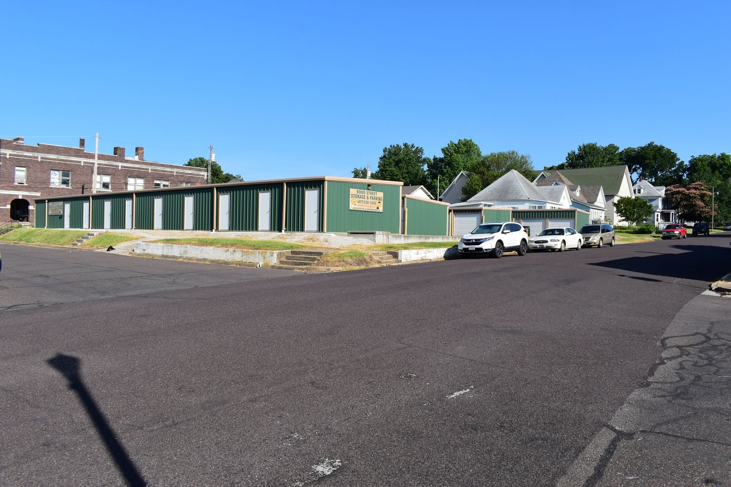 408 E Bond St, Monett, MO 65708